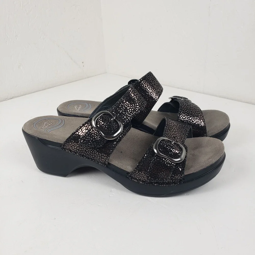 Dansko Sophie Womens 38 Metallic Leopard Print Leather Wedge Slide Sandals Black